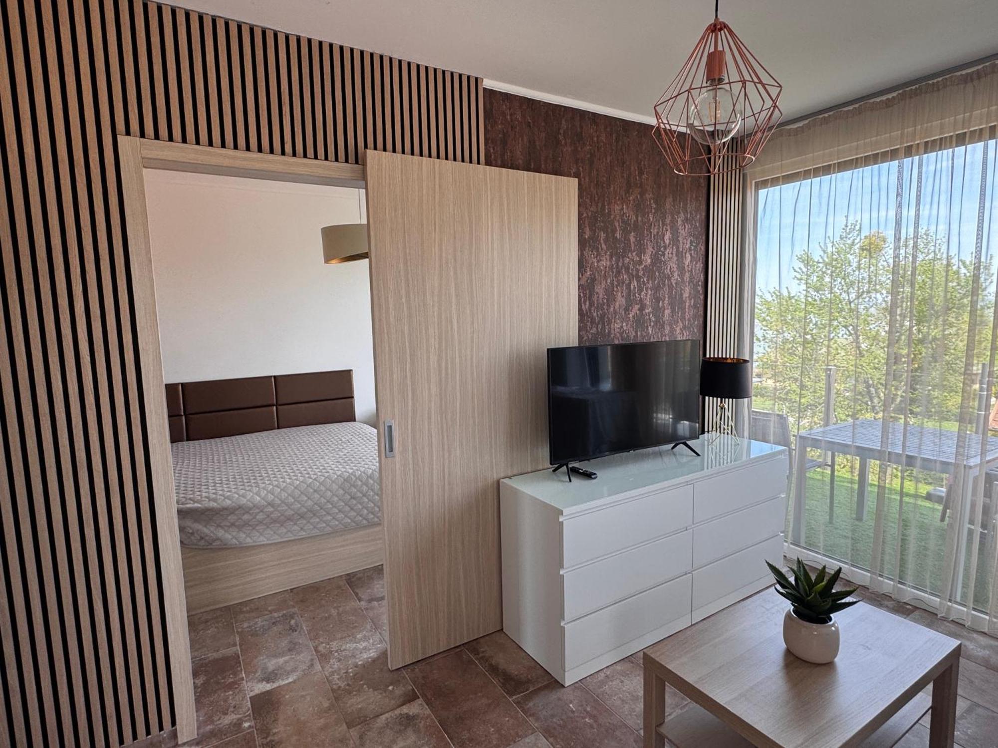 Bárdo Apartman Balatonlelle Exterior foto